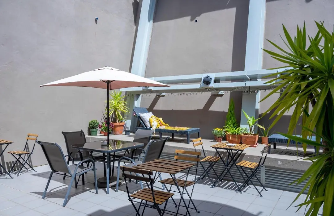 Dumont Lisbon Guesthouse-1