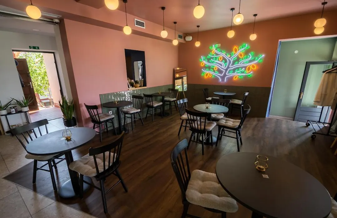 Lemon Market Rooms-1