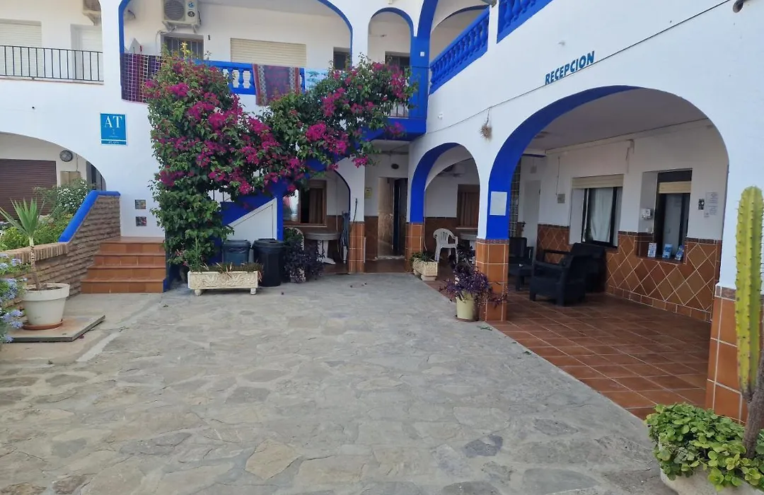 Habitaciones Miramar-1