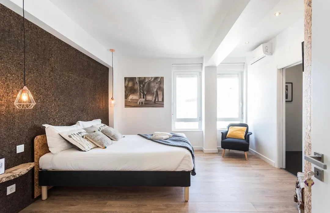 Lisbon Airport Suites-1