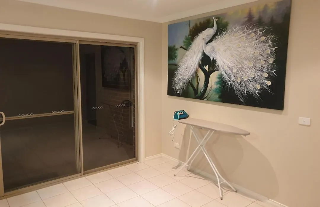 Pacific Werribee Home 25 Min Cbd Airport-1