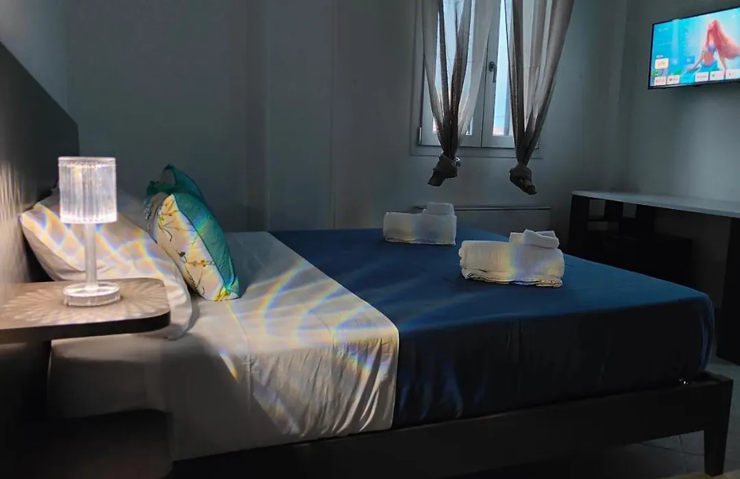 Helianthus Rooms-1