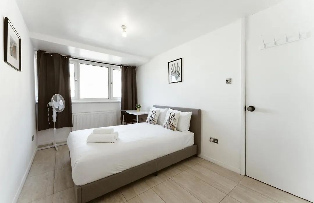 Stratford Cosy Rooms - 17-1