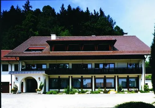 Krone Waldburg-1