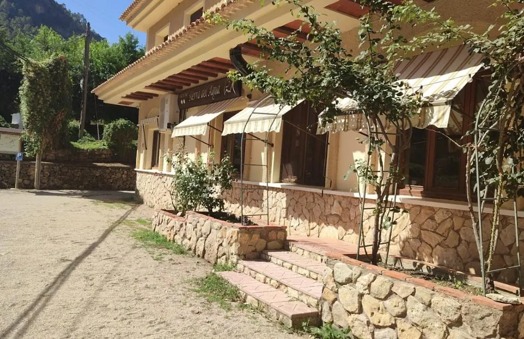 Hostal Restaurante Andra-1