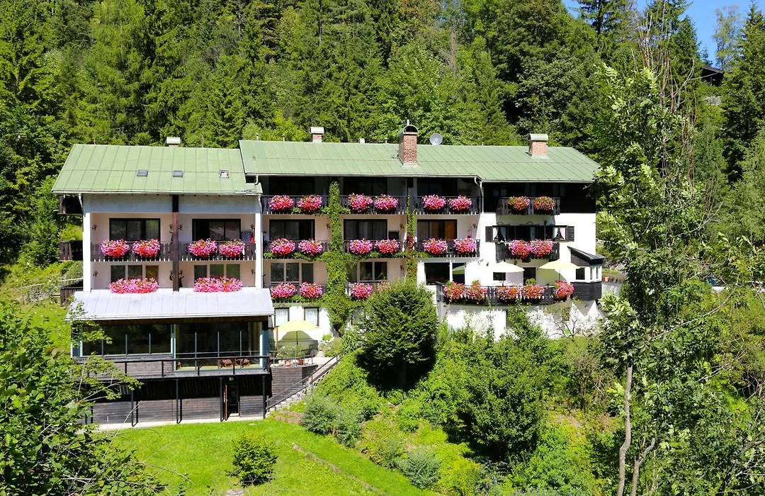 Gästehaus Lärchenhang-1