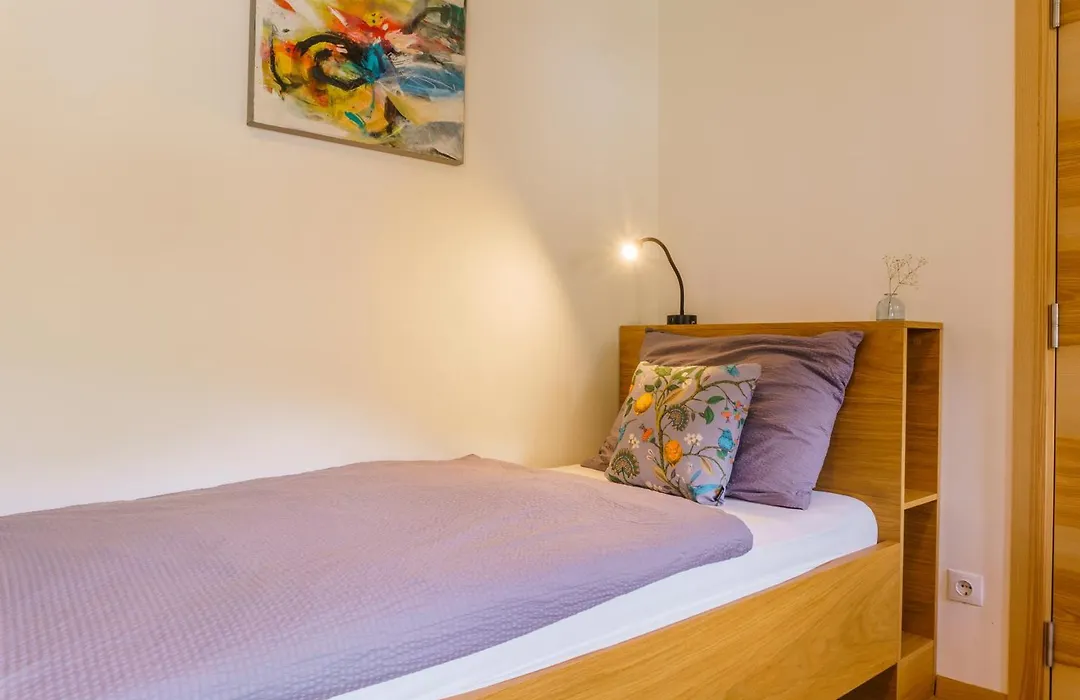 Julias Guesthouse-1