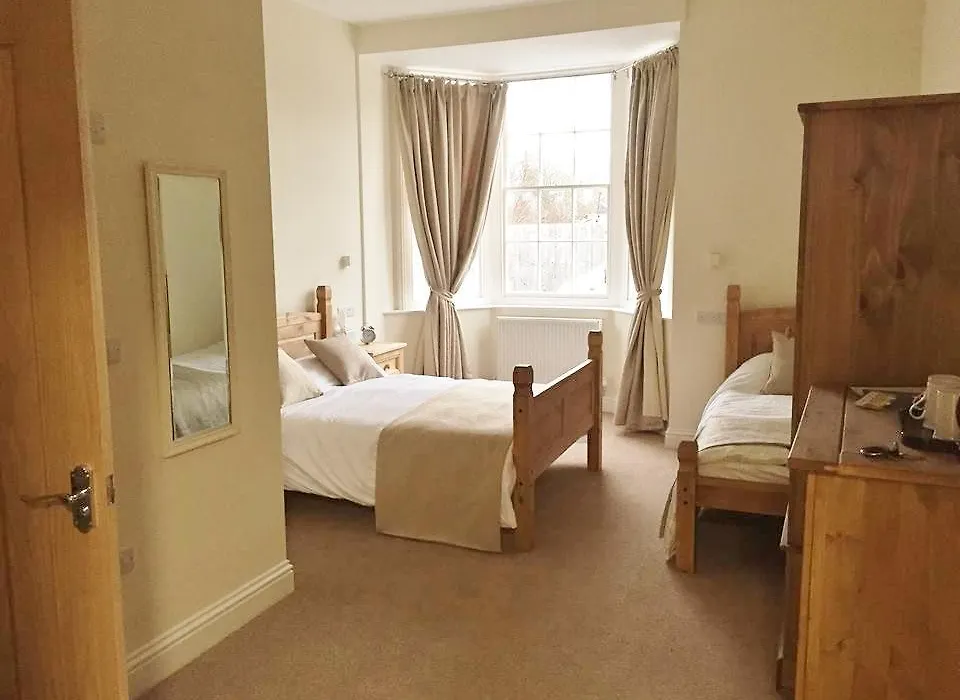 Three Crowns Guest House-1