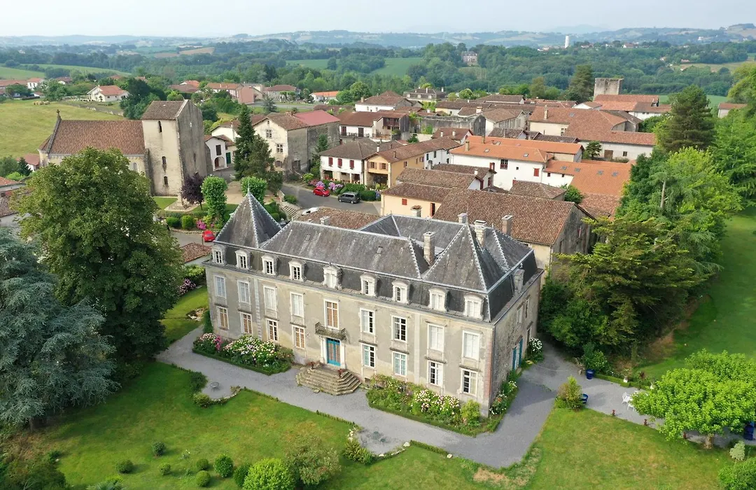 Chateau d'Estrac-1