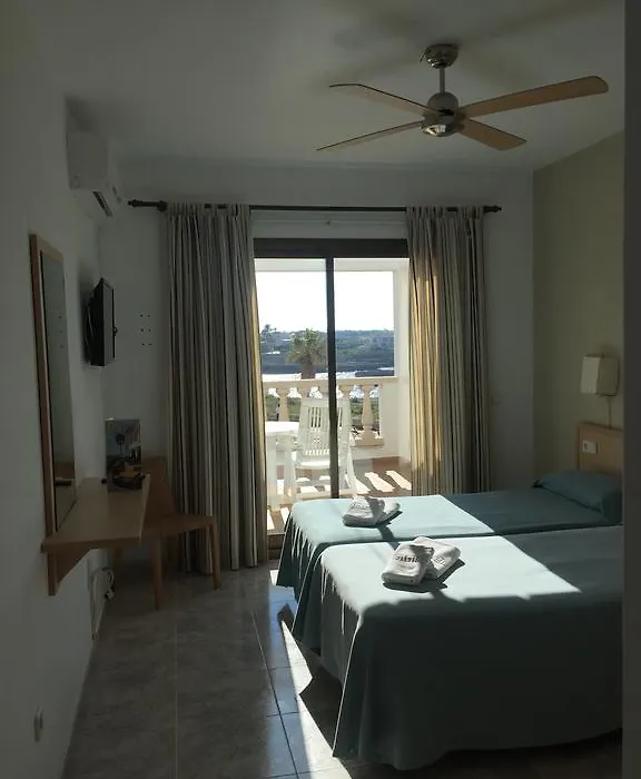 Hostal Sa Prensa-1