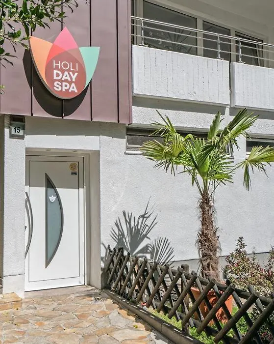 HOLI DAY SPA 2-Bett Zimmer App 3-1