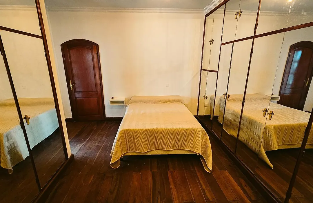 Valhalla Hostel & Suites-1