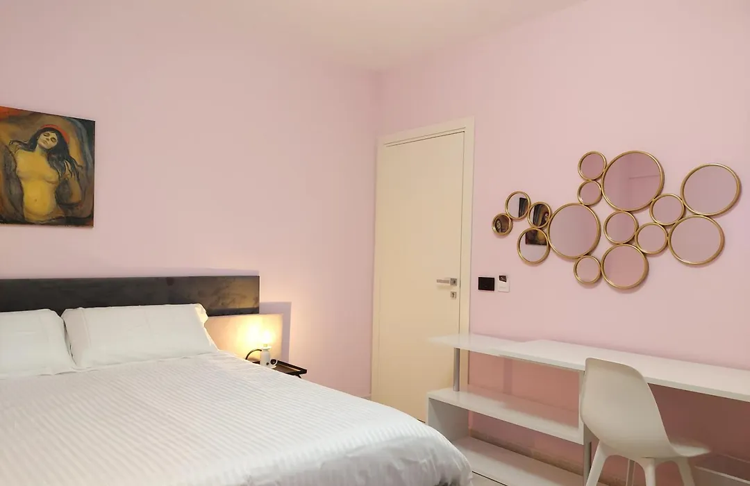 Lungofiume Suite-1