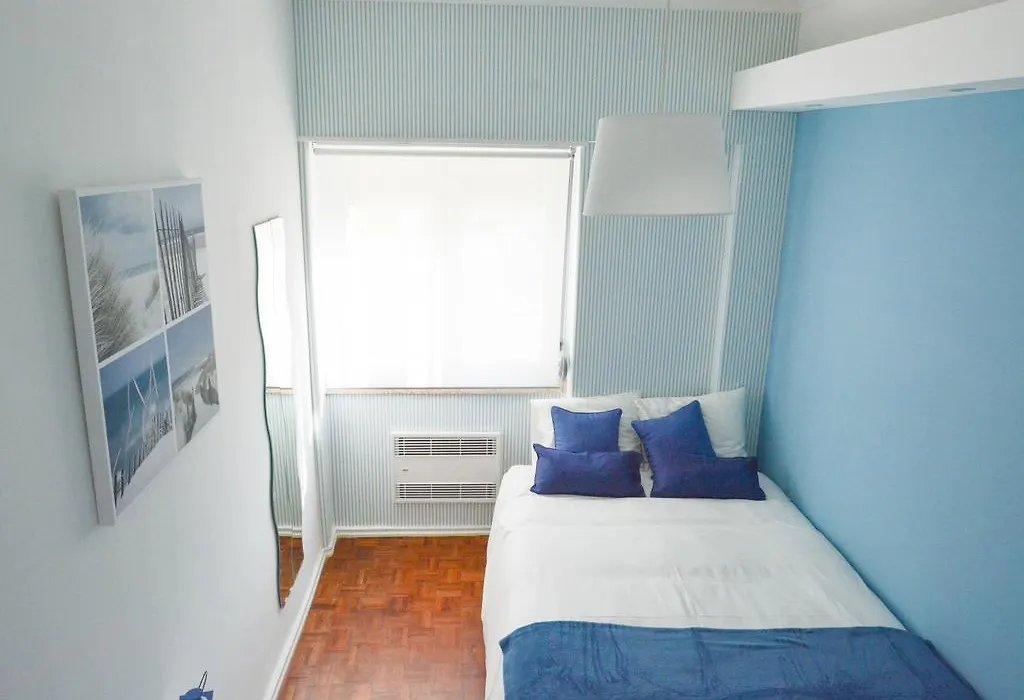 4U Lisbon Guesthouse-1
