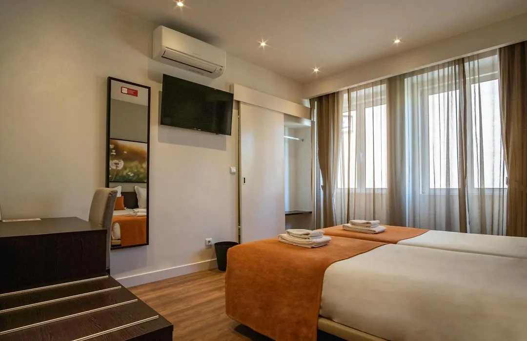 Riversuites-1