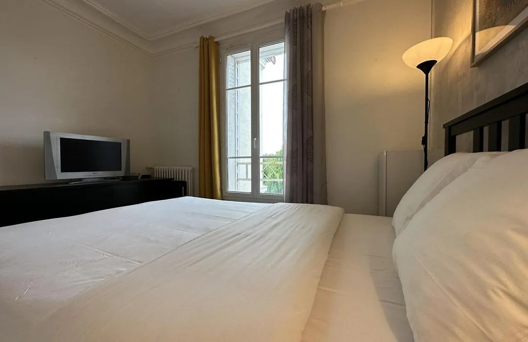 La Maison Des Lumieres-1