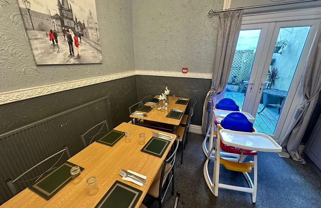 Greenmount Guest House - Pet Friendly No Extra - Central To Everything - Everyone Welcome-1