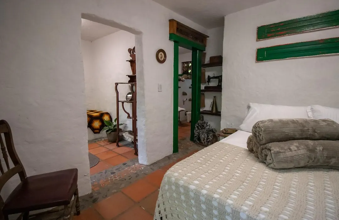 Finca Los Abuelos - La Planta-1