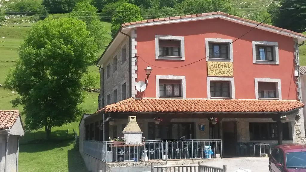 Hostal La Plaza-1