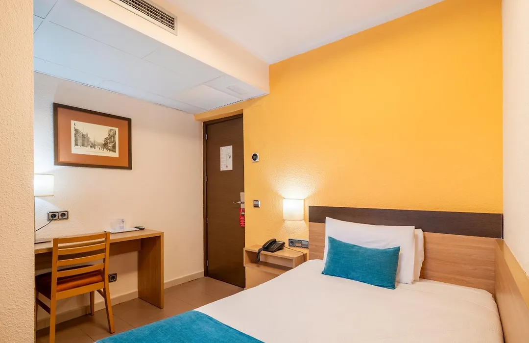 Hostal Ballesta-1