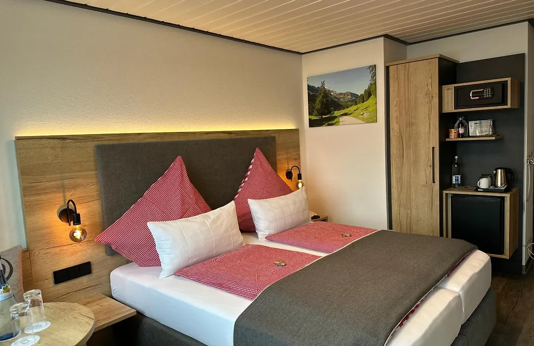 Ferienhotel Silberdistel garni-1