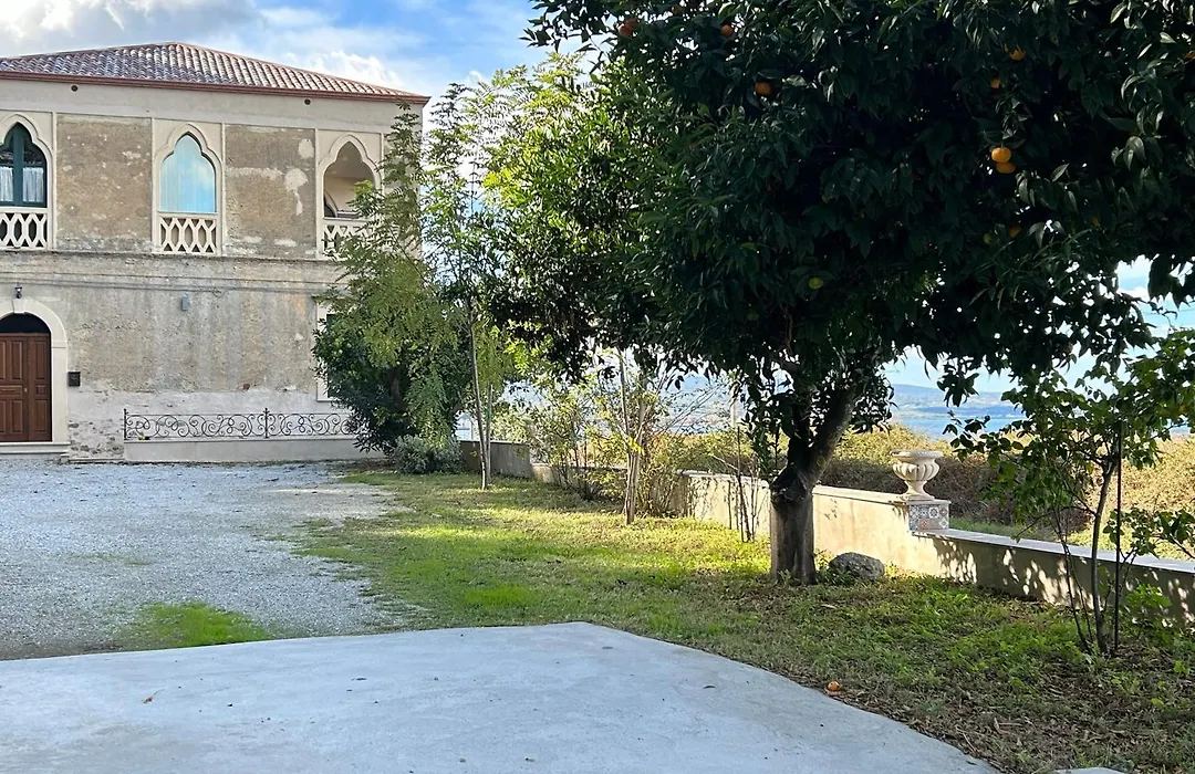 Dimora Le Pietre Del Mare-1