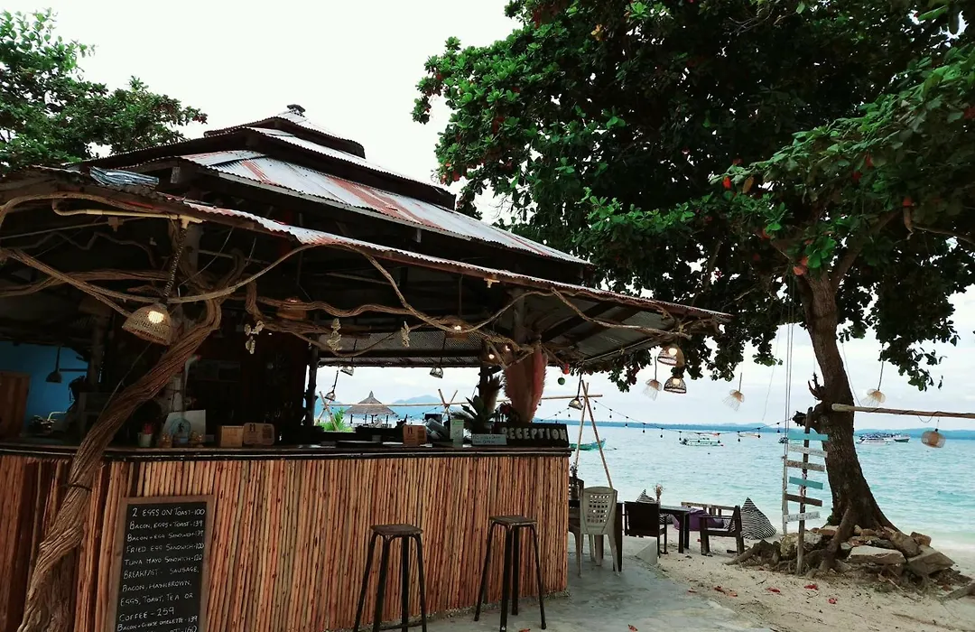 Minnie Seaview Resort-1