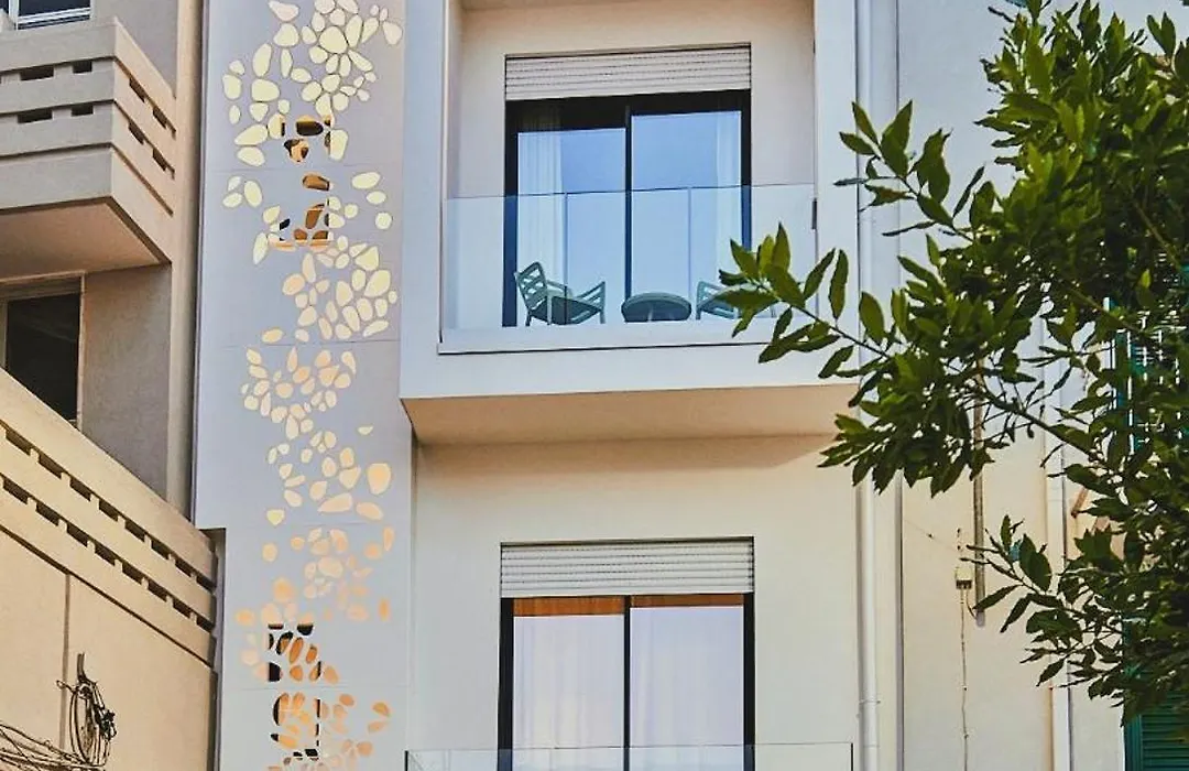 White Coast-1
