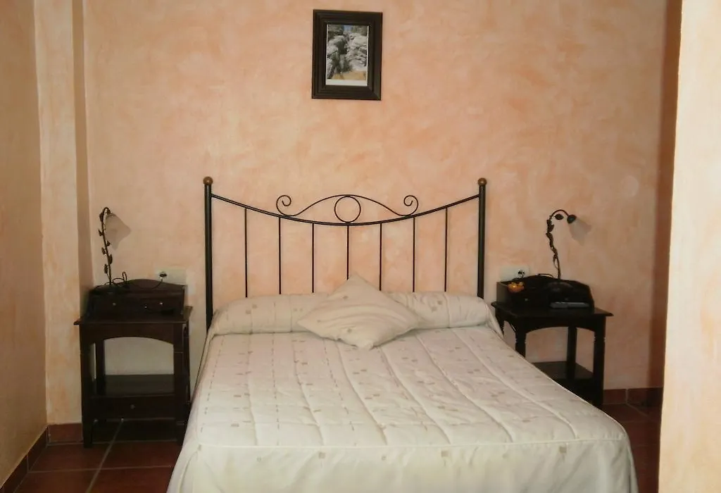 Hostal El Olmo-1