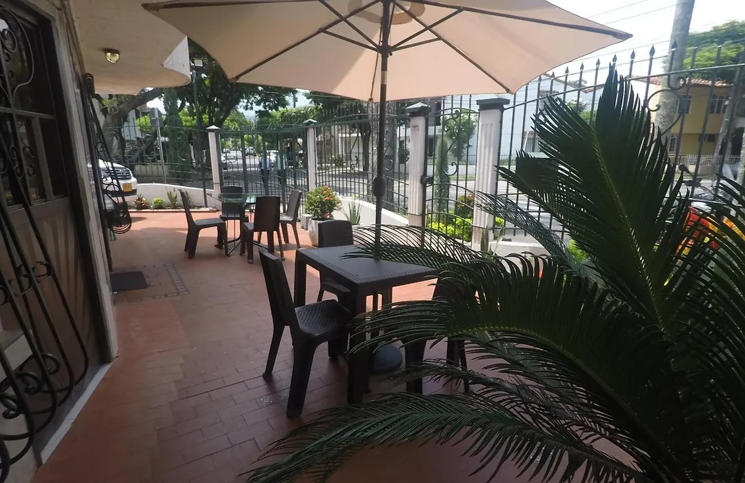 Casa Hotel Flor Del Valle-1