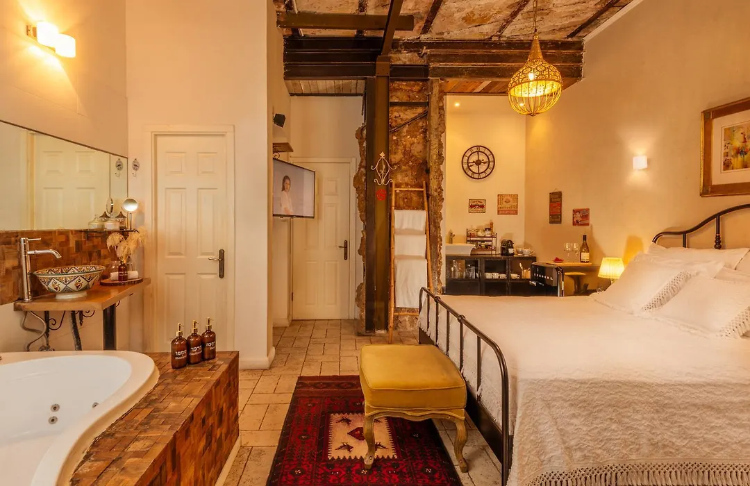 Trieste Neve Tzedek Boutique Suites Tel Aviv-1