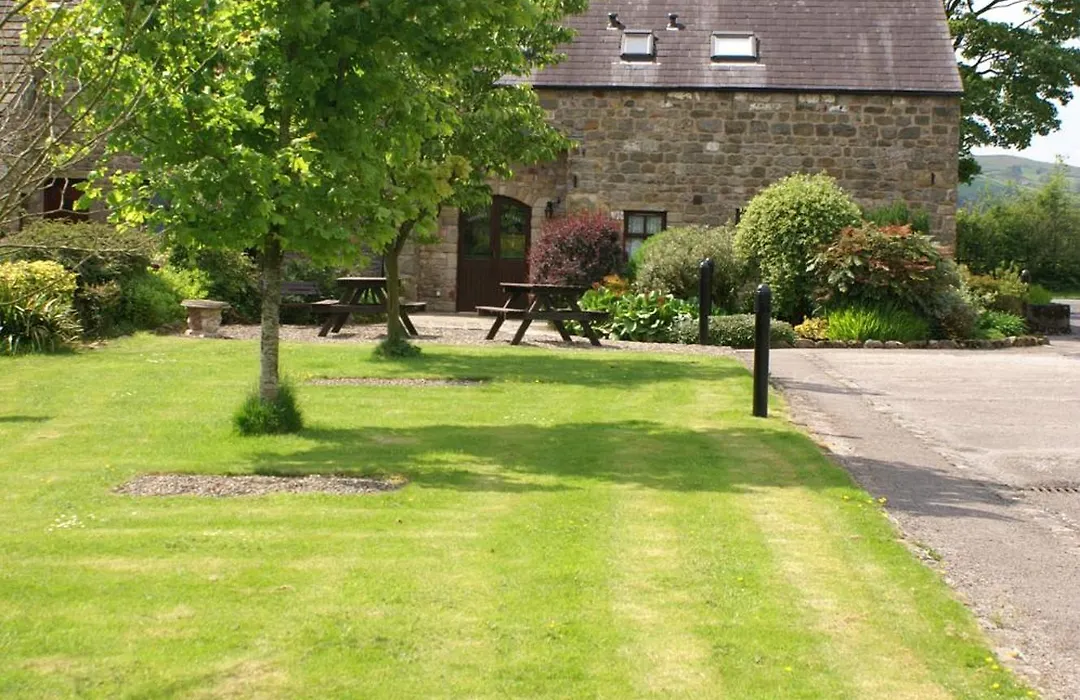 Middle Flass Lodge-1