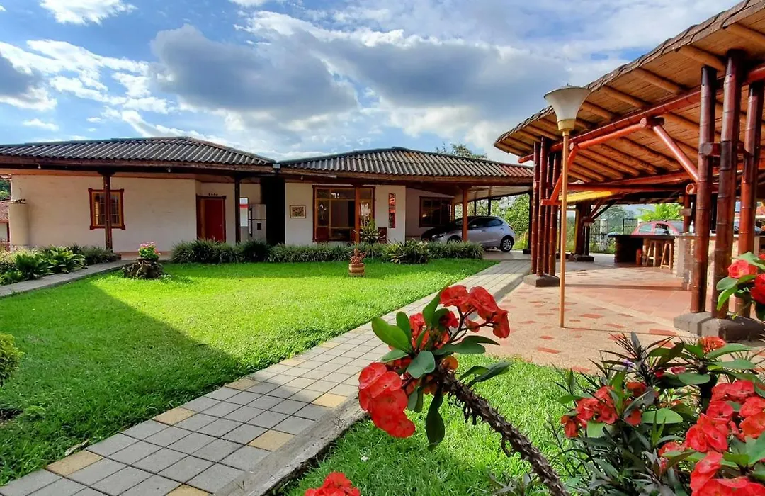 Hotel El Gran Chaparral-1