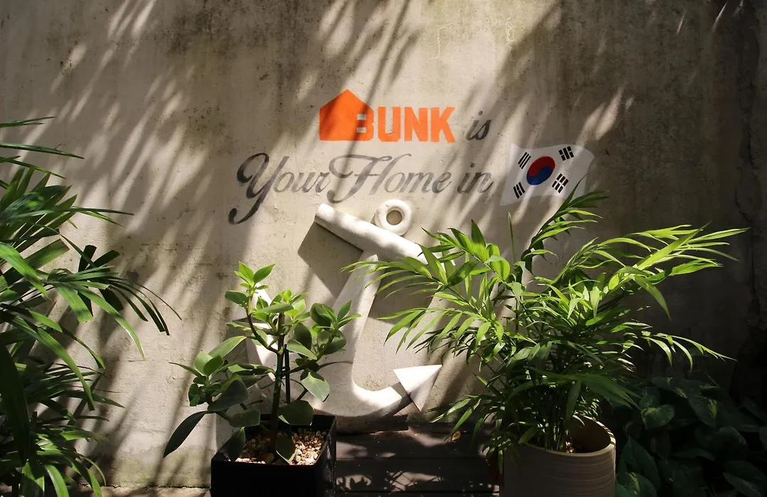 Bunk Guesthouse Hongdae-1