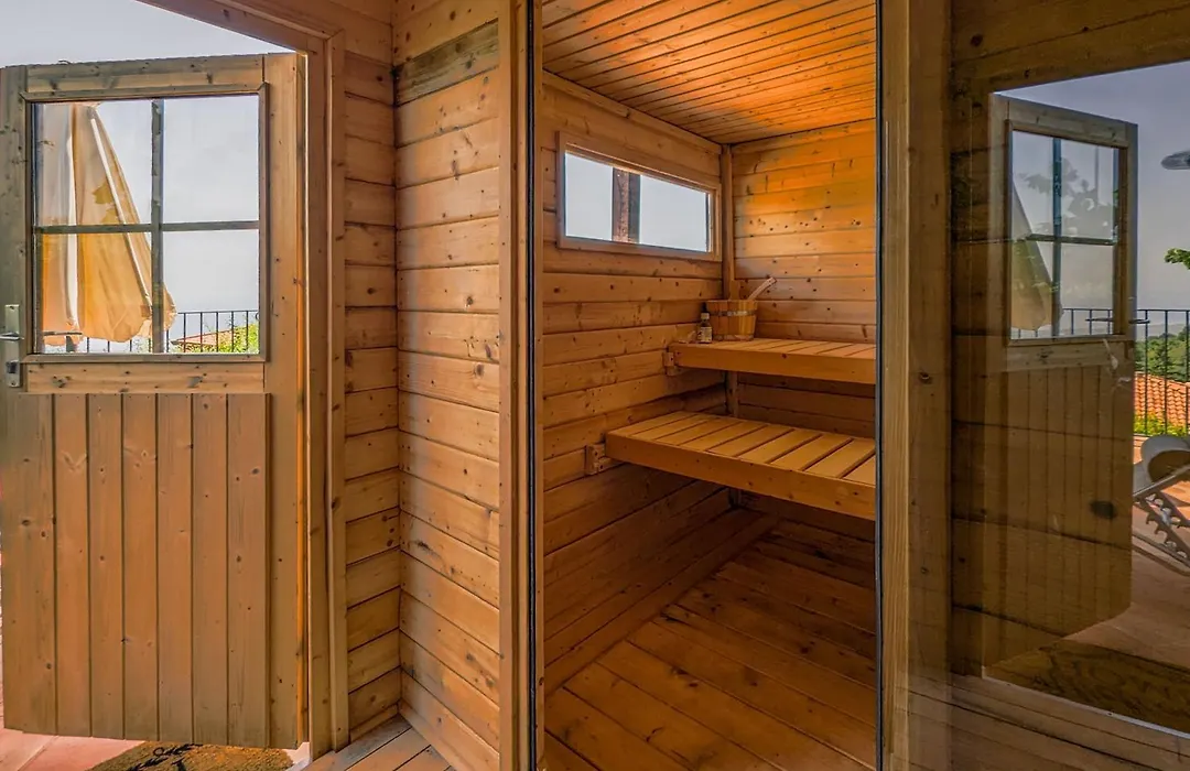 Etna Sunshine Rent Rooms-1