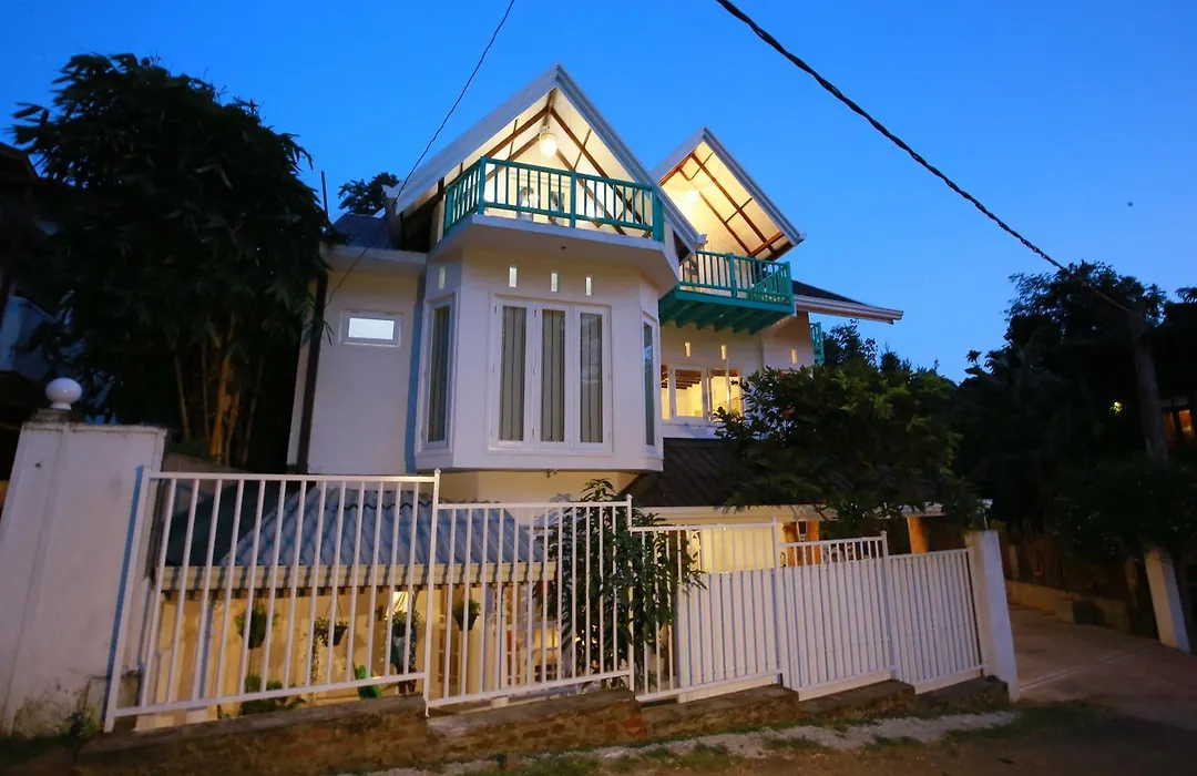 Ceylon House By Sunrise-1