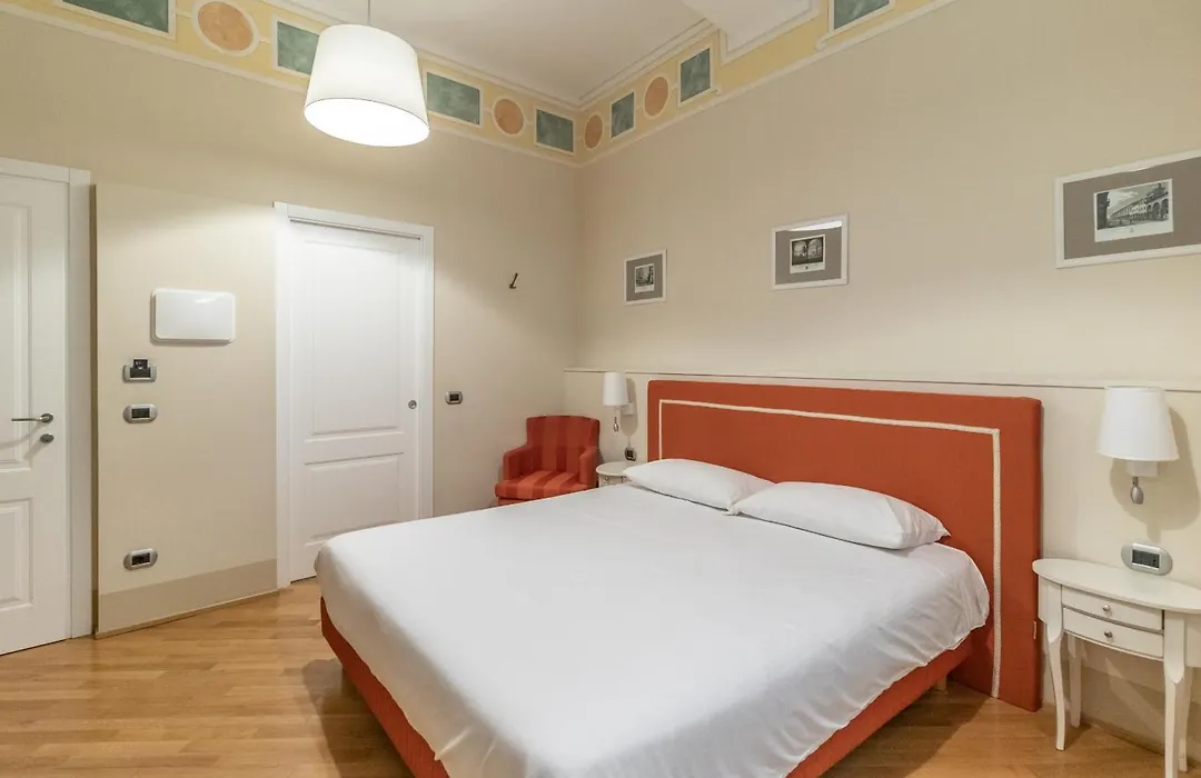 Casa Isolani Guest House Piazza Maggiore 1-1