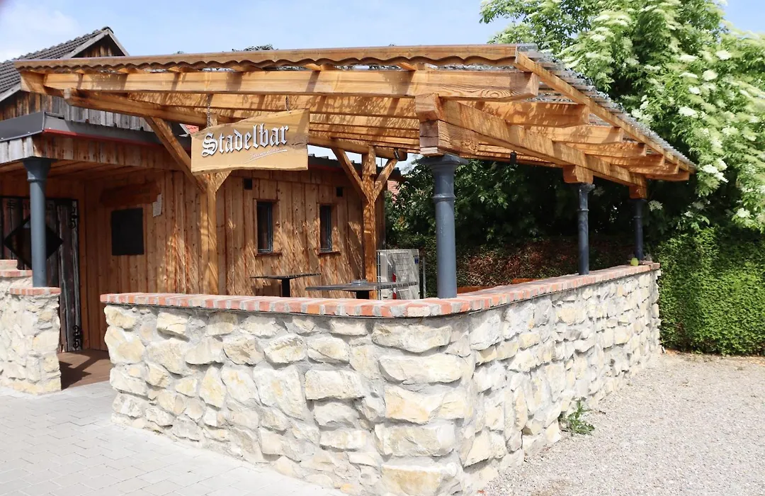 Landsteakhaus-1