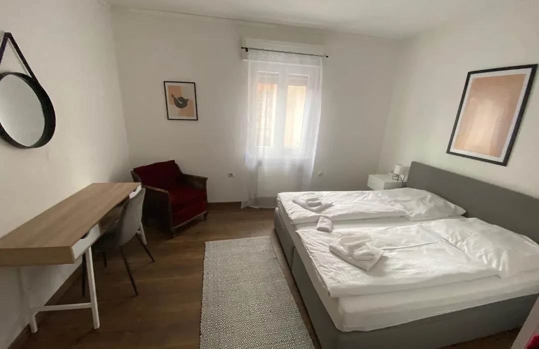 Swan Rooms-1