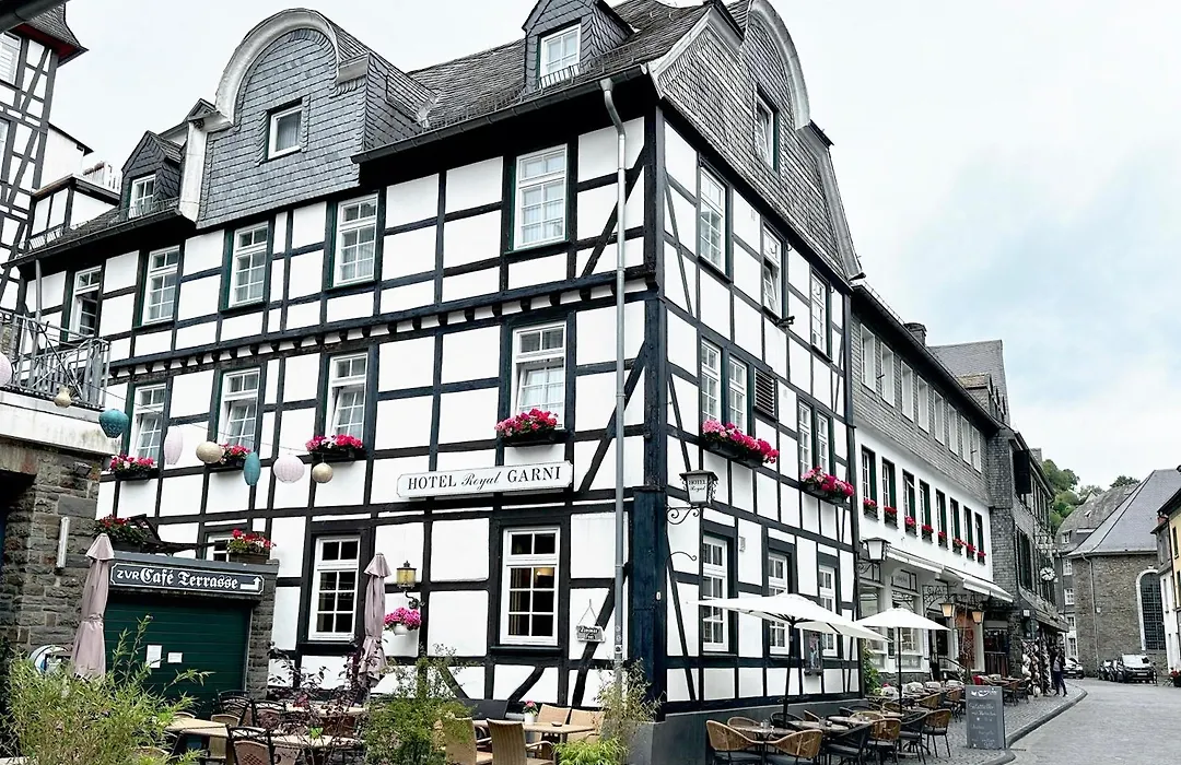 Hotel Royal-1
