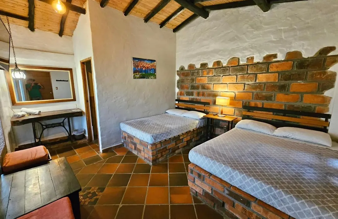 Cabañas y Hostal Bonanza mesa de los santos-1