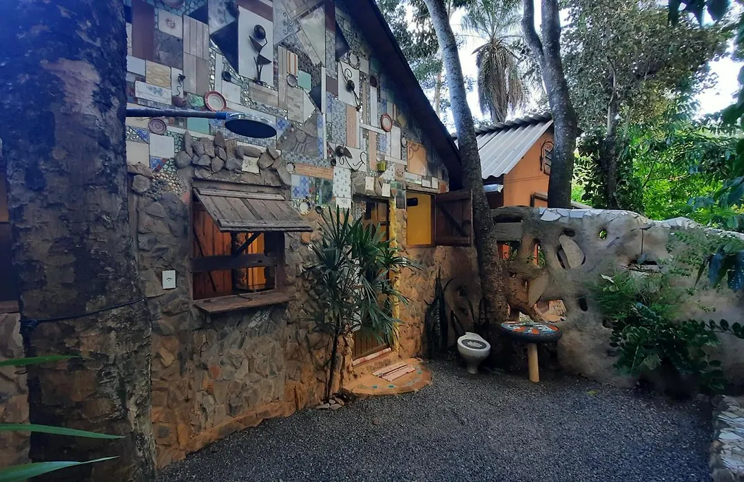 NOMADAS chalés, mini casinhas, bangalôs , área de camping e cozinha compartilhada-1