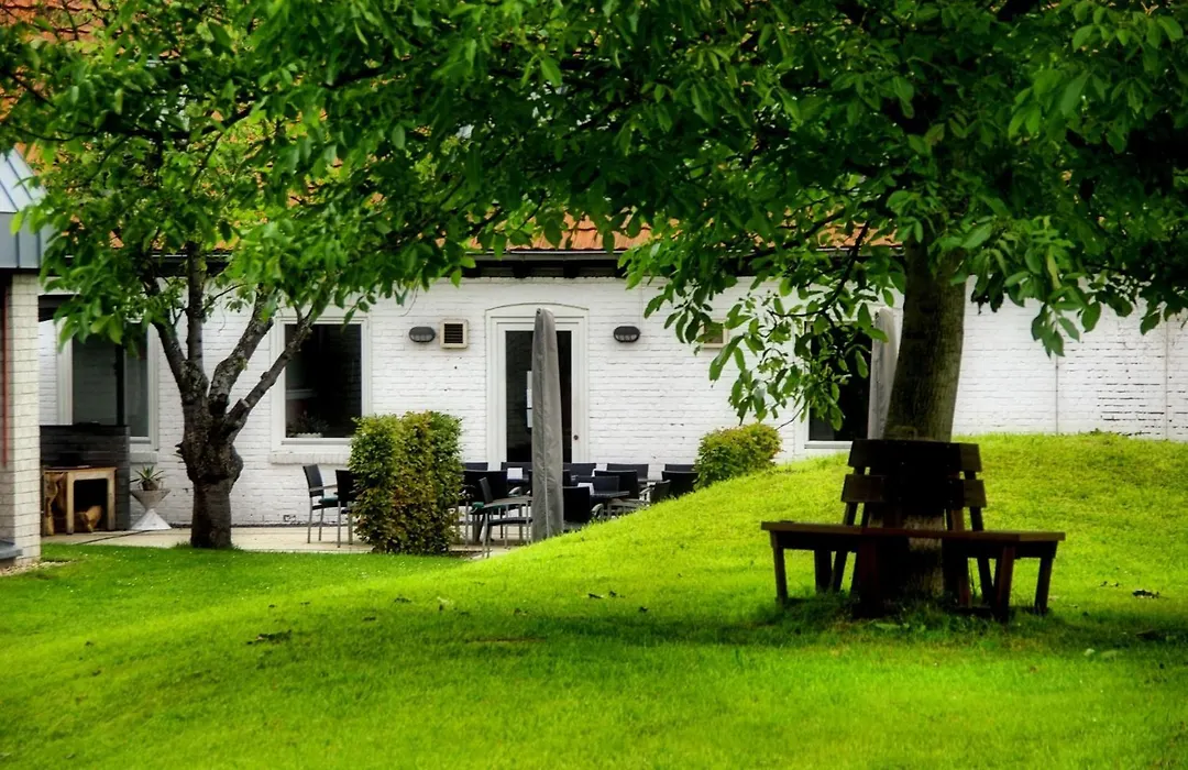 Nell-Breuning-Hotel-1