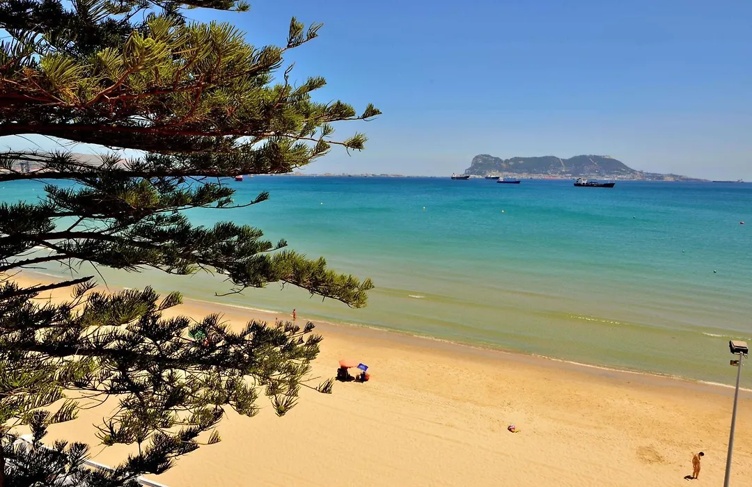 El Bahía Algeciras-1