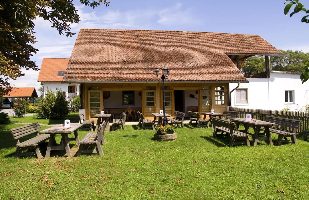 Frühstückspension Kleinschuster-1