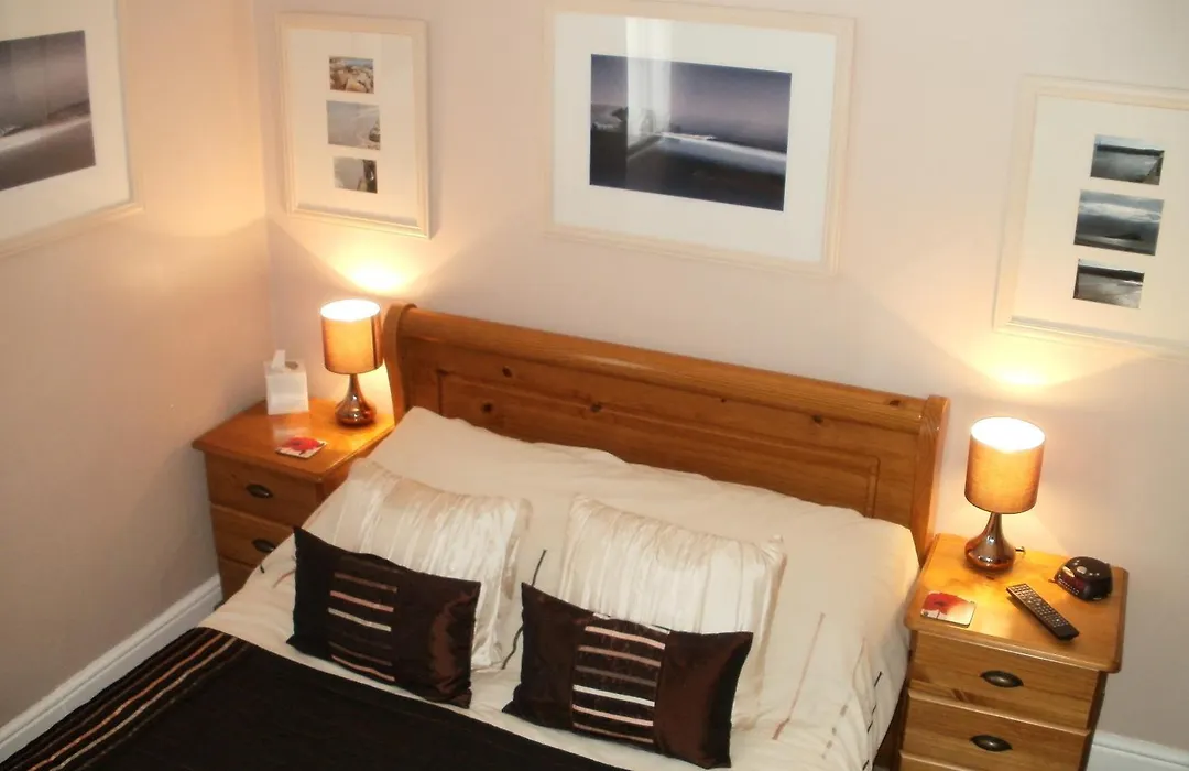 Chiverton House Guest Accommodation-1