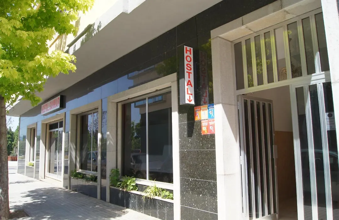 Hostal Sanmar-1