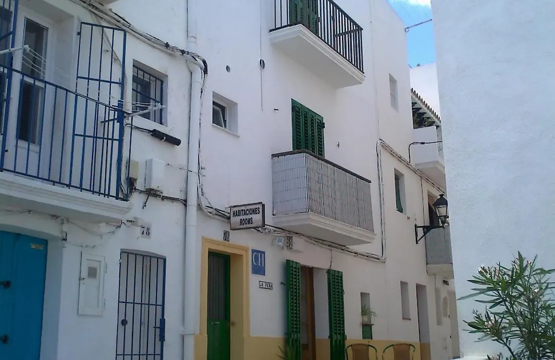 Casa De Huespedes La Pena-1