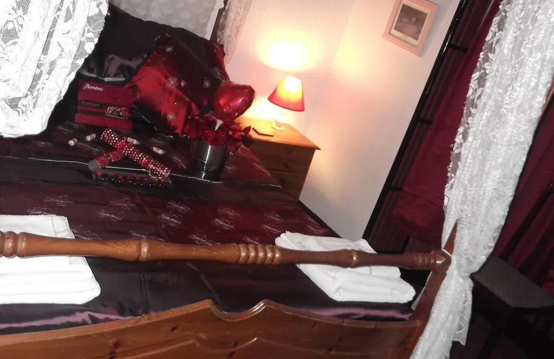 Happy Days Guesthouse-1