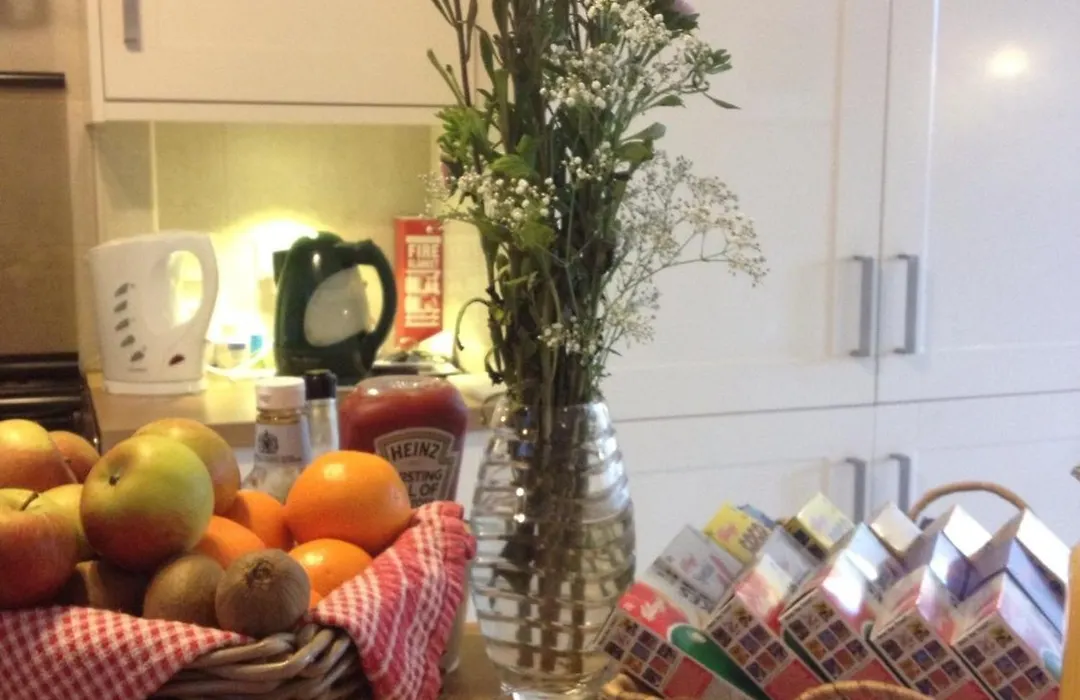 2 Crescent Gardens Guest House-1